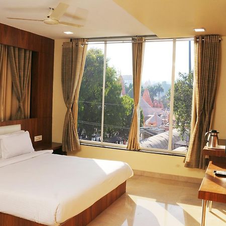 Hotel Shikhar Darshan Ujjain Exteriör bild