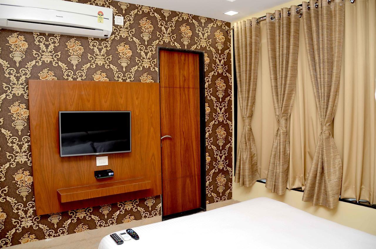 Hotel Shikhar Darshan Ujjain Exteriör bild