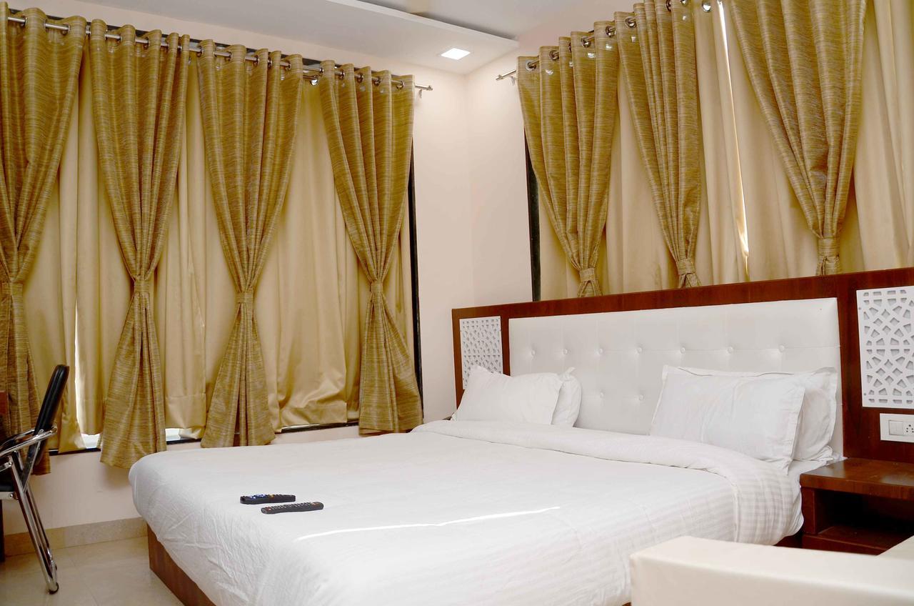 Hotel Shikhar Darshan Ujjain Exteriör bild